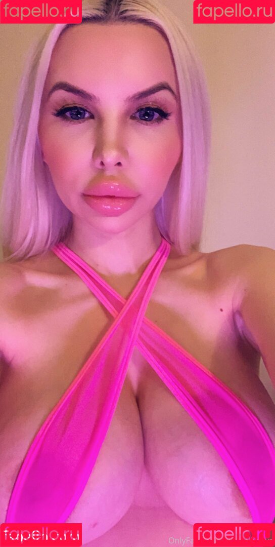 simonilicious Onlyfans Photo Gallery 