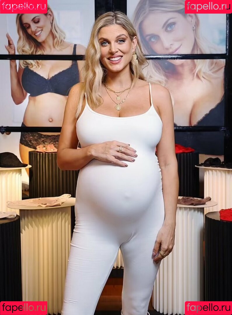 Ashley Louise James Nude Onlyfans Photo 28