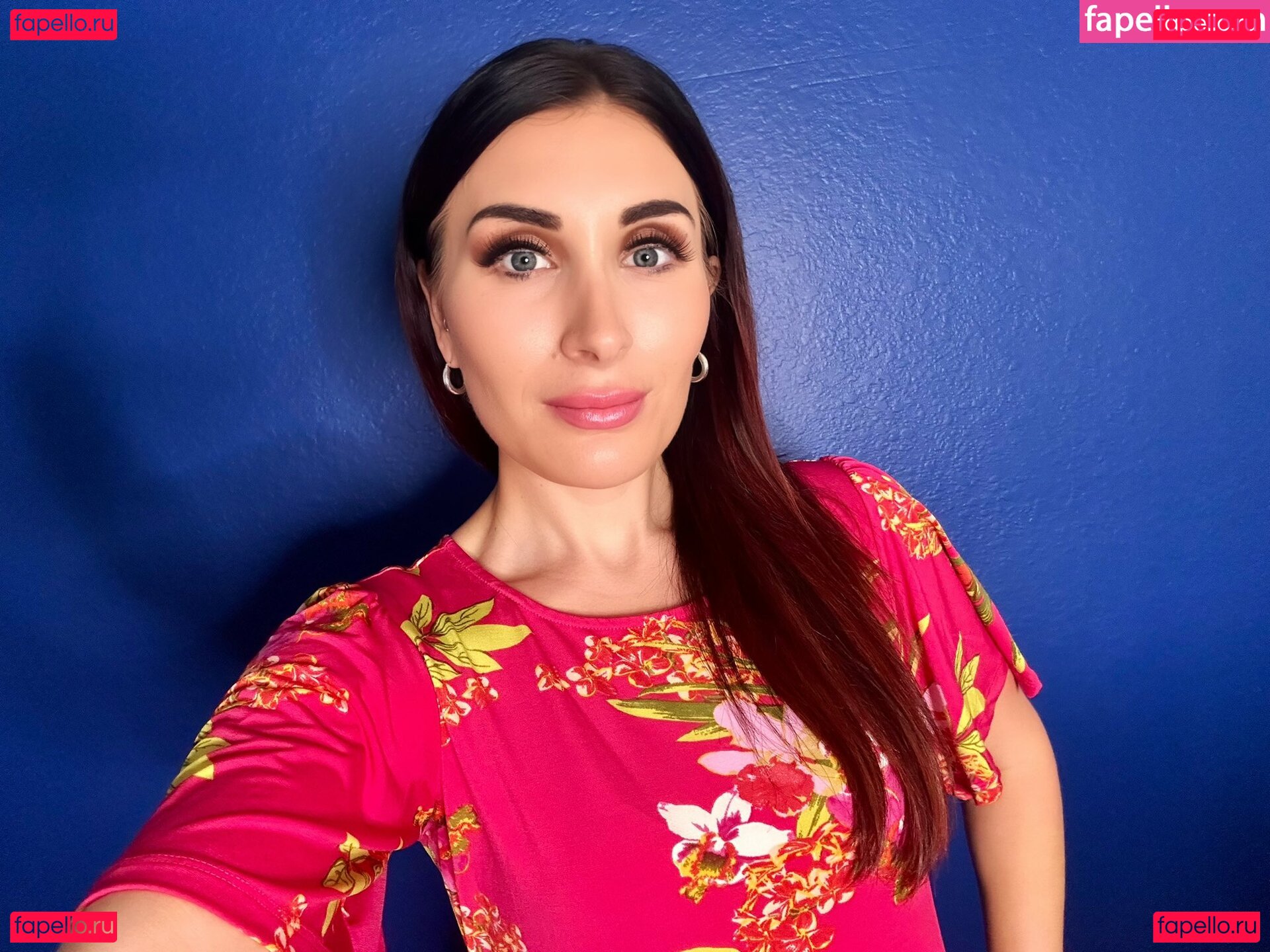 Laura Loomer Nude Onlyfans Photo 39
