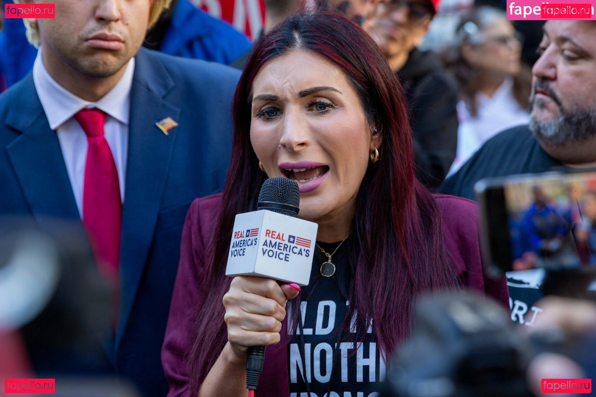 Laura Loomer Nude Onlyfans Photo 9