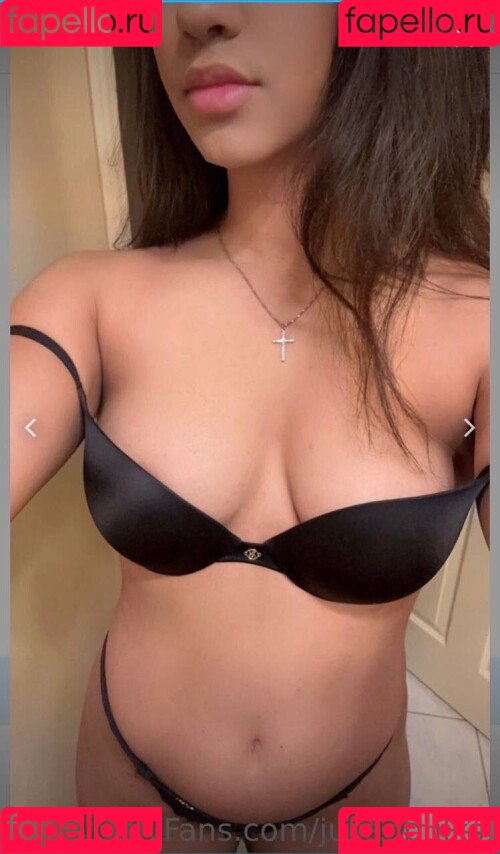 Juliadbulks Onlyfans Photo Gallery 