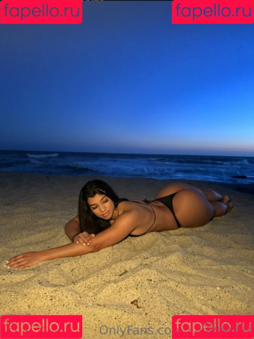 Juliadbulks Onlyfans Photo Gallery 