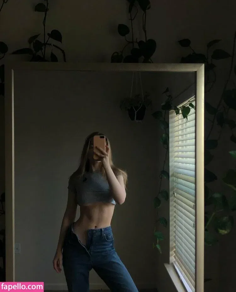 Nerushimav Onlyfans Photo Gallery 