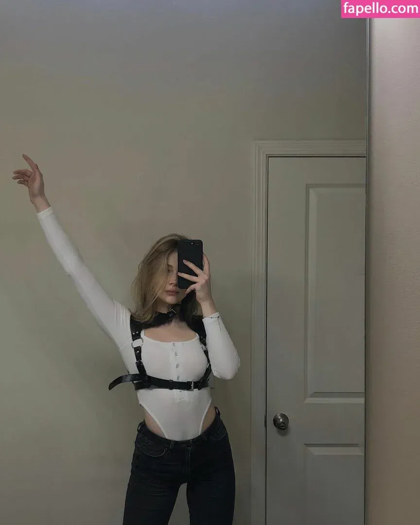 Nerushimav Onlyfans Photo Gallery 