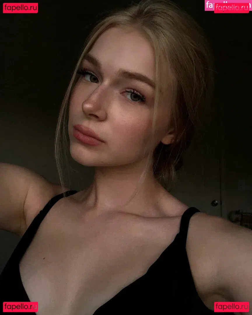 Nerushimav Onlyfans Photo Gallery 