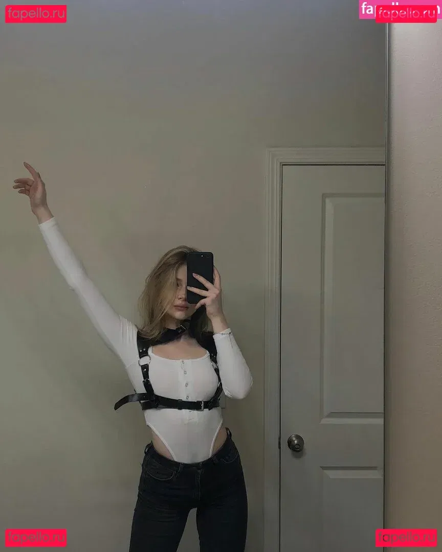 Nerushimav Onlyfans Photo Gallery 