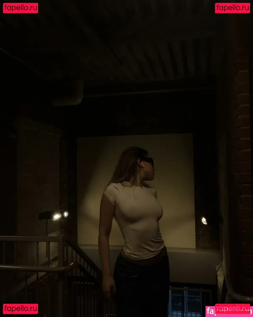 Nerushimav Onlyfans Photo Gallery 