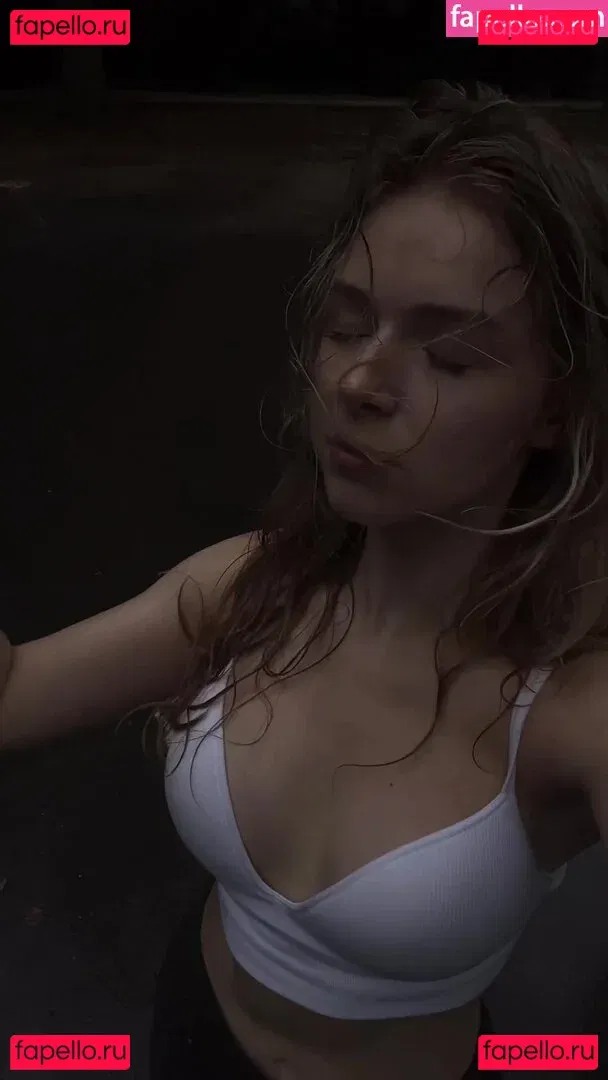 Nerushimav Onlyfans Photo Gallery 