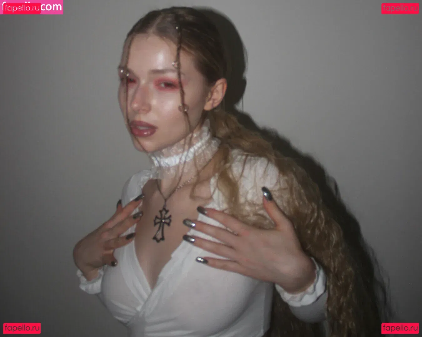 Nerushimav Onlyfans Photo Gallery 