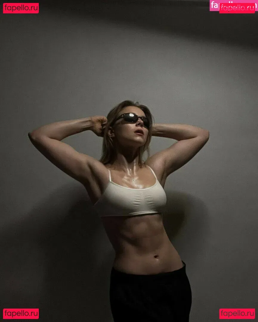 Nerushimav Onlyfans Photo Gallery 