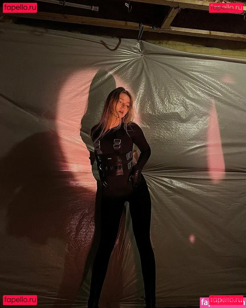 Nerushimav Onlyfans Photo Gallery 