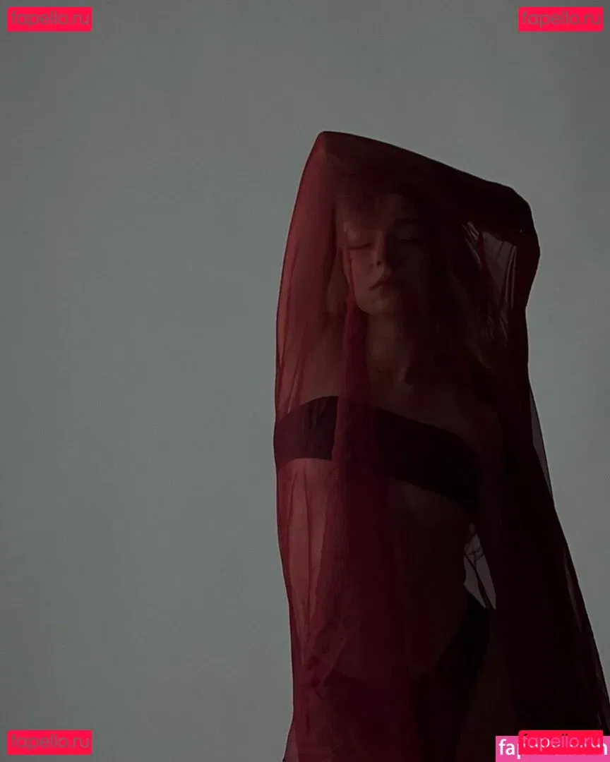 Nerushimav Onlyfans Photo Gallery 