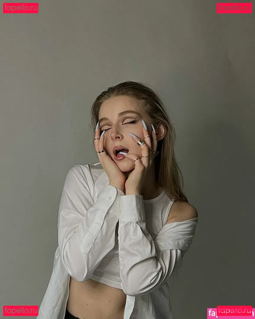 Nerushimav Onlyfans Photo Gallery 