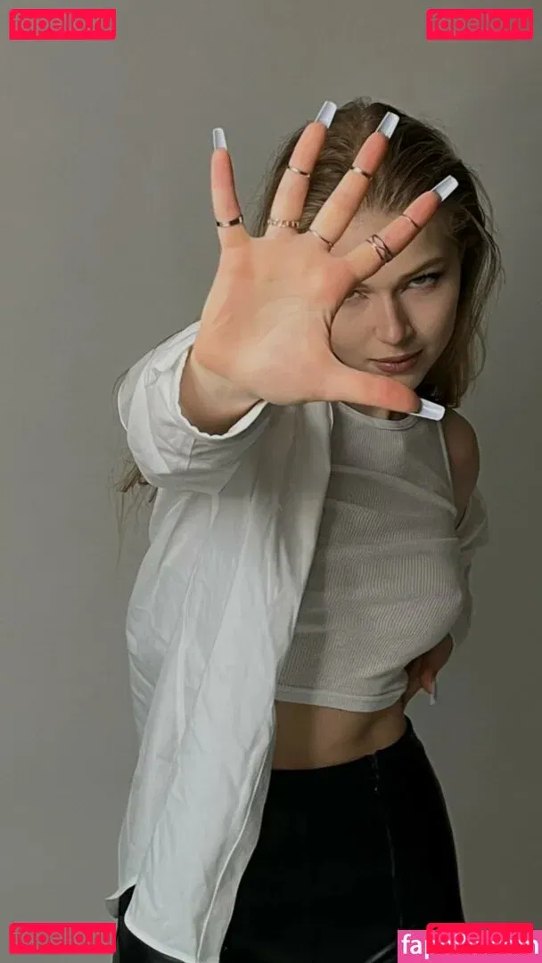 Nerushimav Onlyfans Photo Gallery 