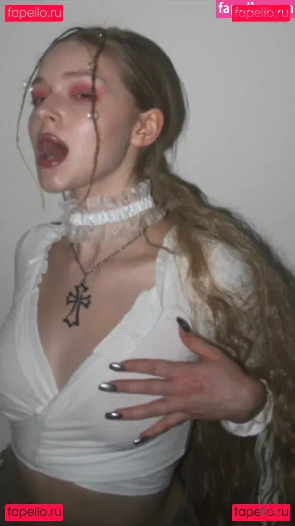 Nerushimav Onlyfans Photo Gallery 