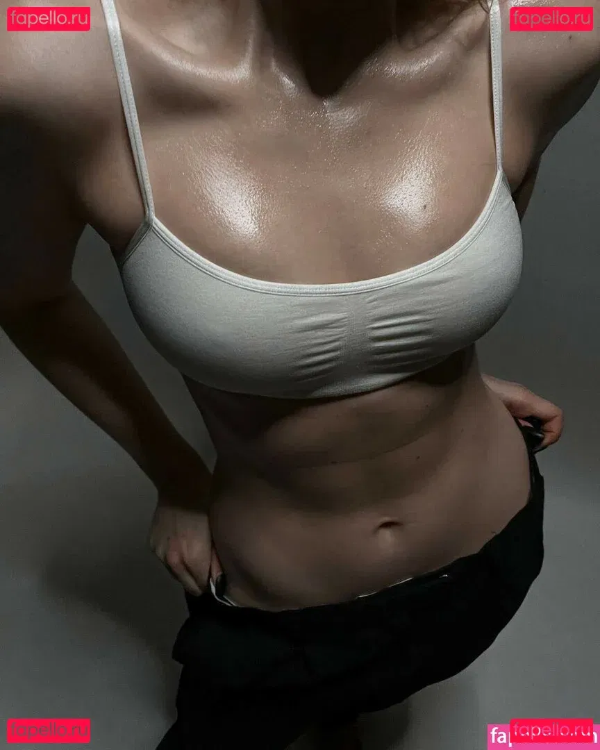 Nerushimav Onlyfans Photo Gallery 