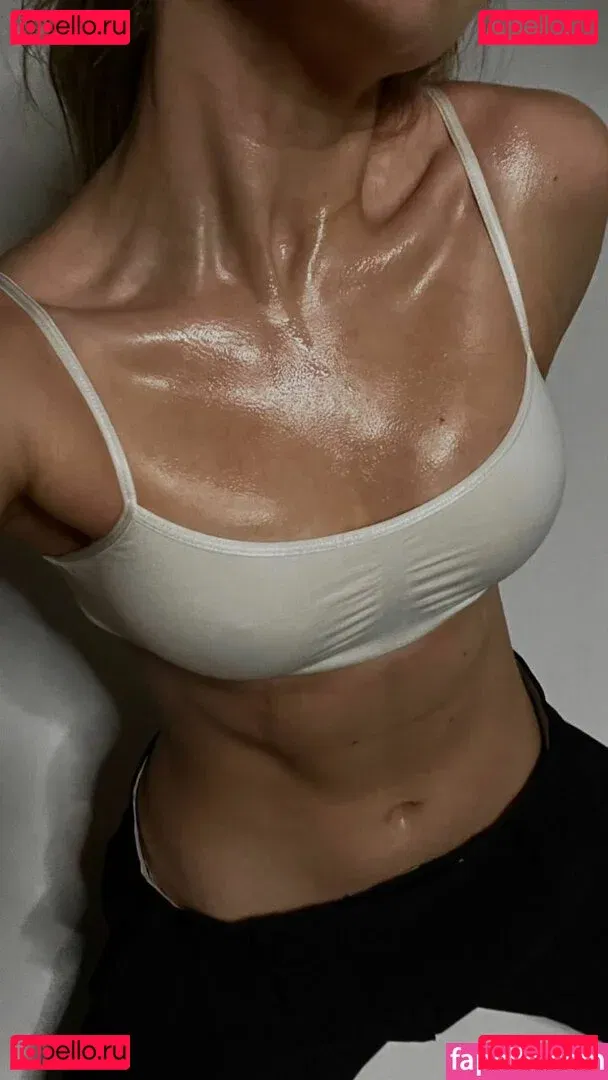 Nerushimav Onlyfans Photo Gallery 