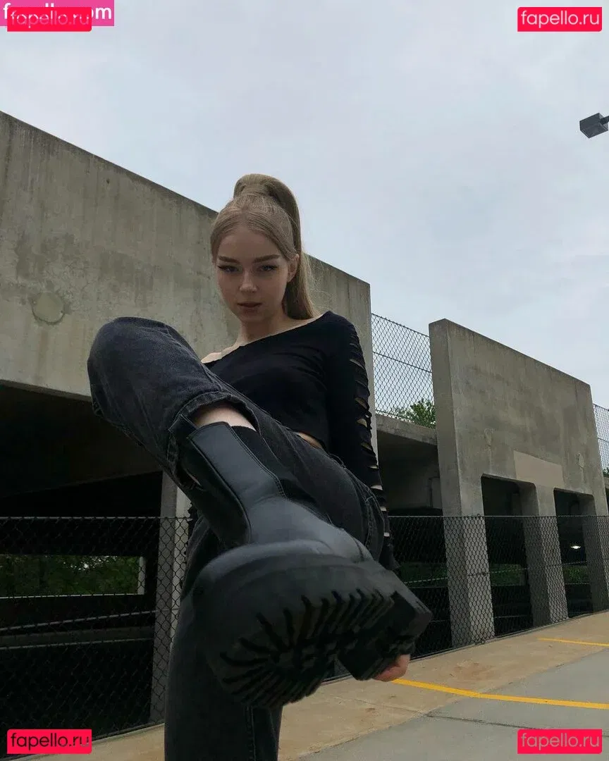 Nerushimav Onlyfans Photo Gallery 