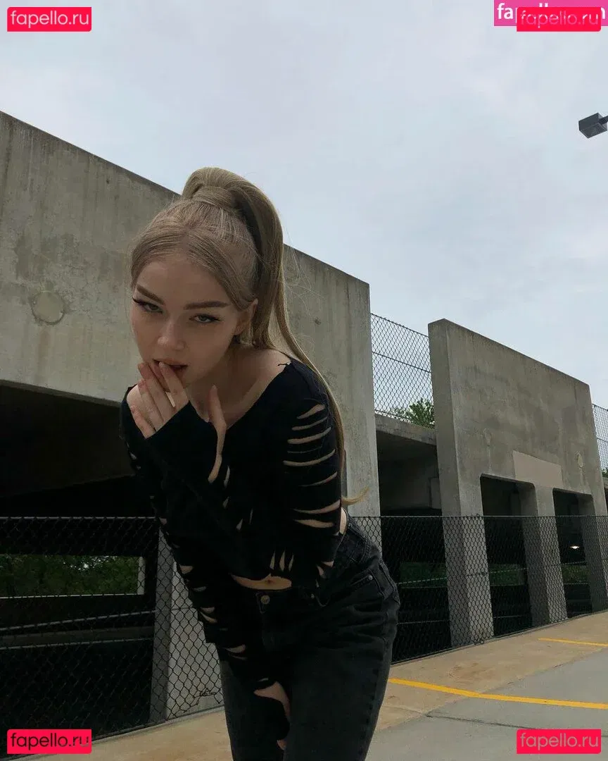 Nerushimav Onlyfans Photo Gallery 