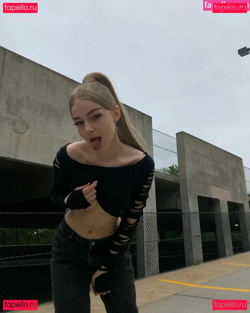 Nerushimav Onlyfans Photo Gallery 