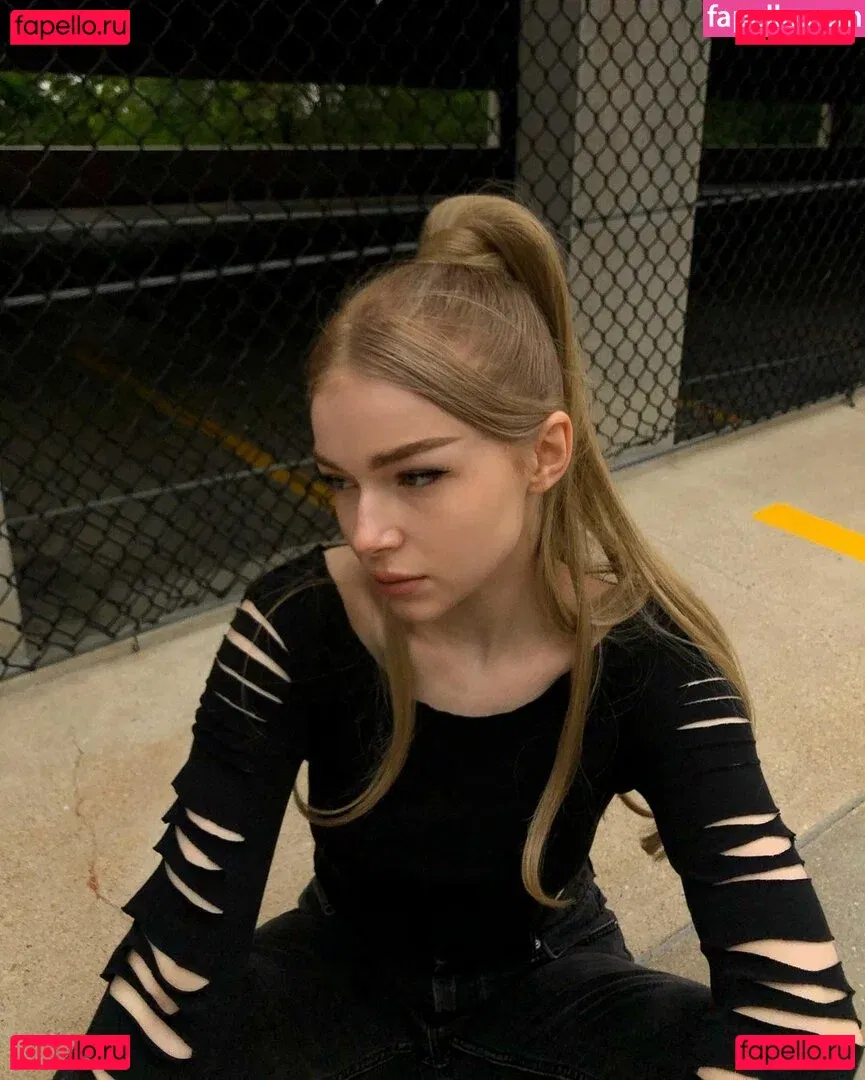 Nerushimav Onlyfans Photo Gallery 