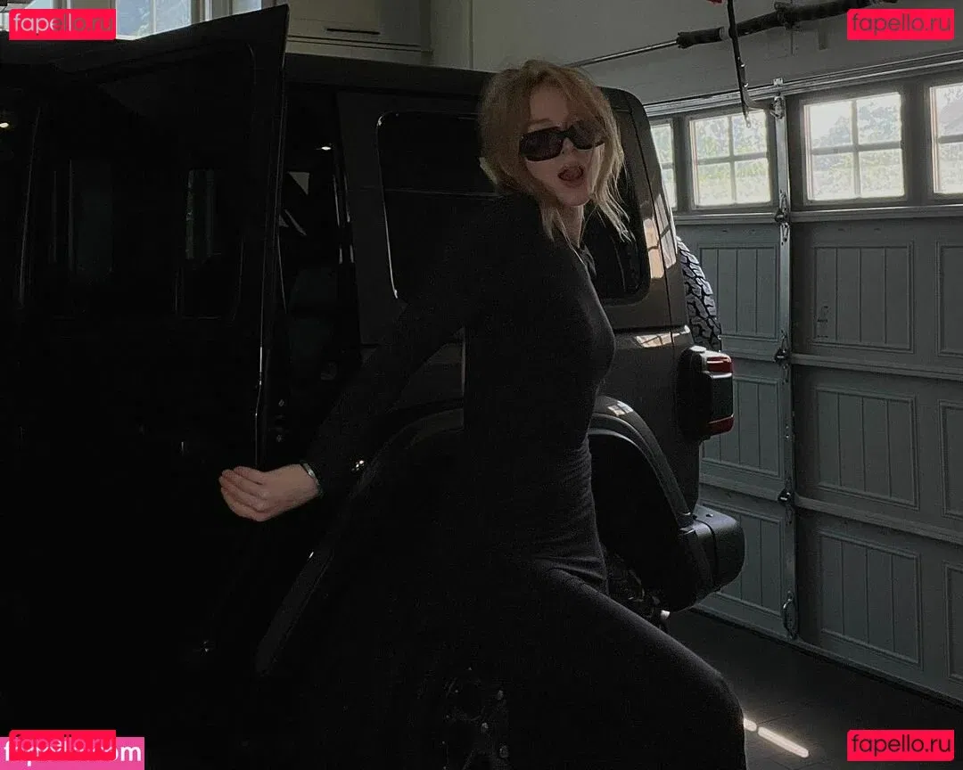 Nerushimav Onlyfans Photo Gallery 