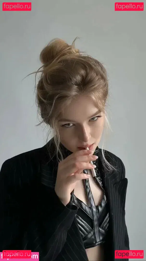 Nerushimav Onlyfans Photo Gallery 