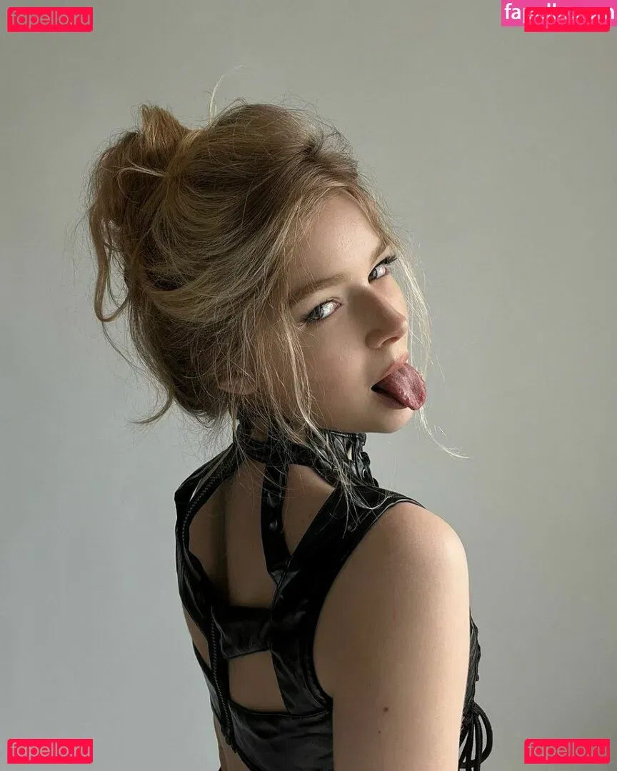 Nerushimav Onlyfans Photo Gallery 