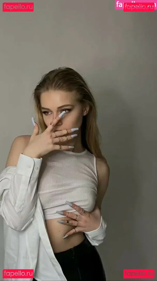 Nerushimav Onlyfans Photo Gallery 