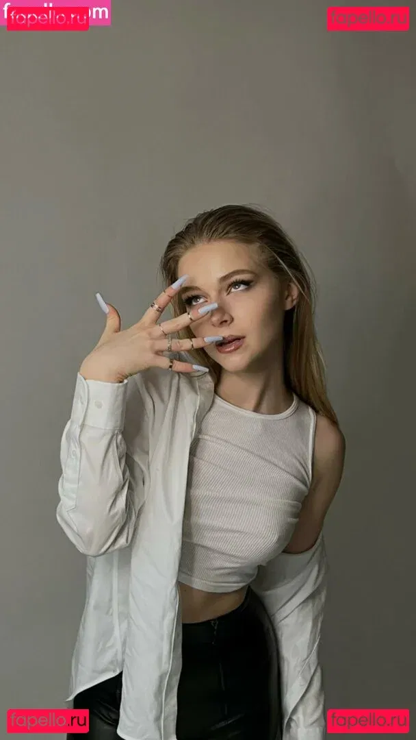 Nerushimav Onlyfans Photo Gallery 