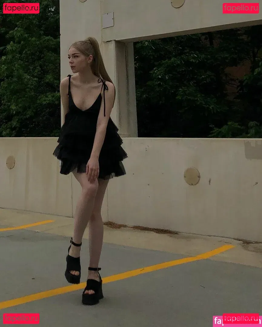 Nerushimav Onlyfans Photo Gallery 