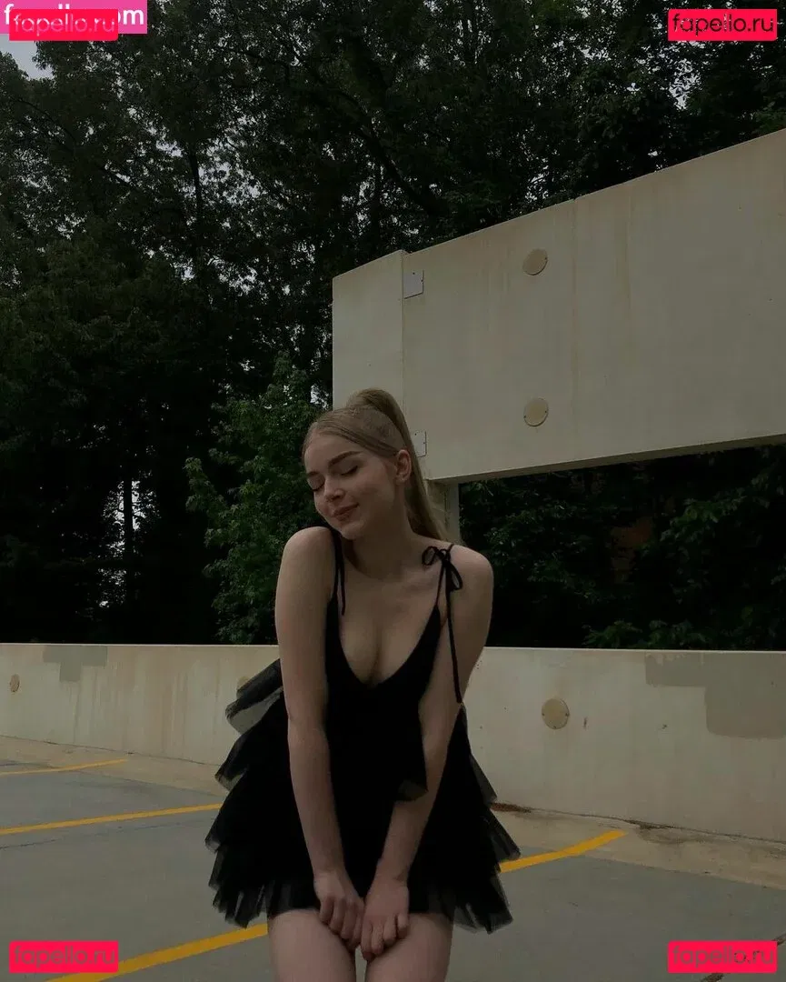 Nerushimav Onlyfans Photo Gallery 