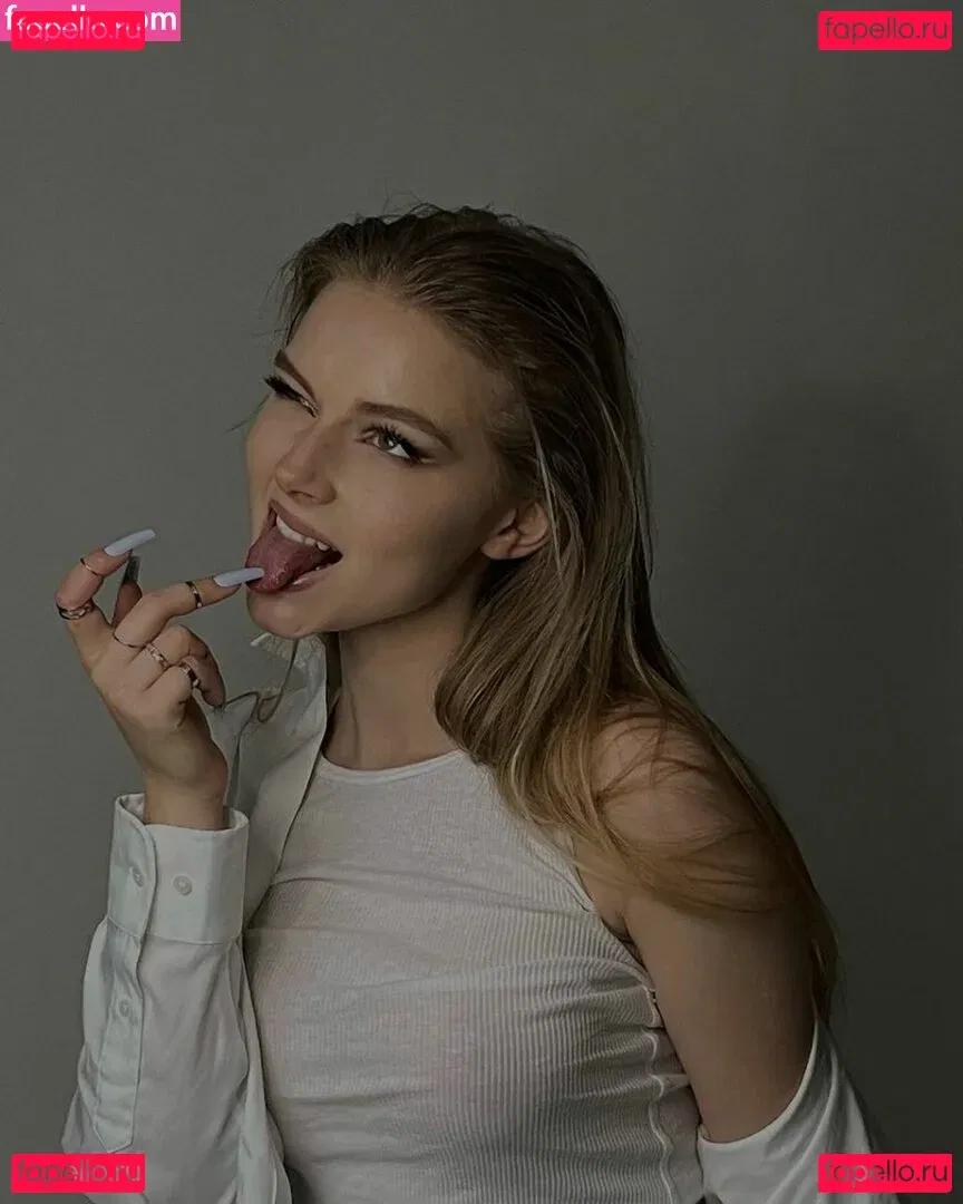 Nerushimav Onlyfans Photo Gallery 