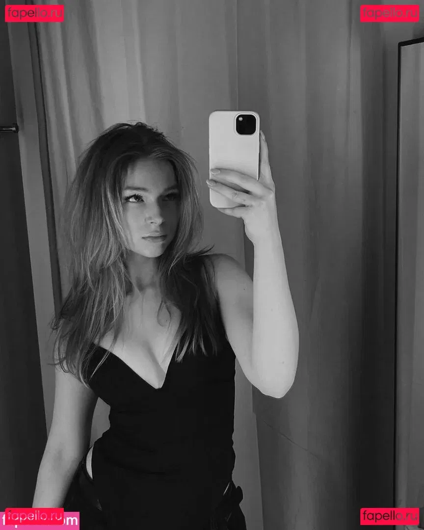 Nerushimav Onlyfans Photo Gallery 