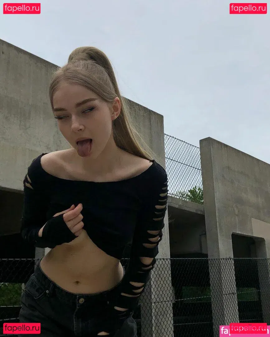 Nerushimav Onlyfans Photo Gallery 