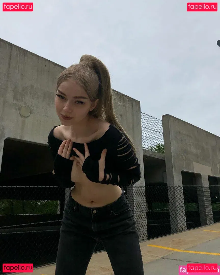 Nerushimav Onlyfans Photo Gallery 