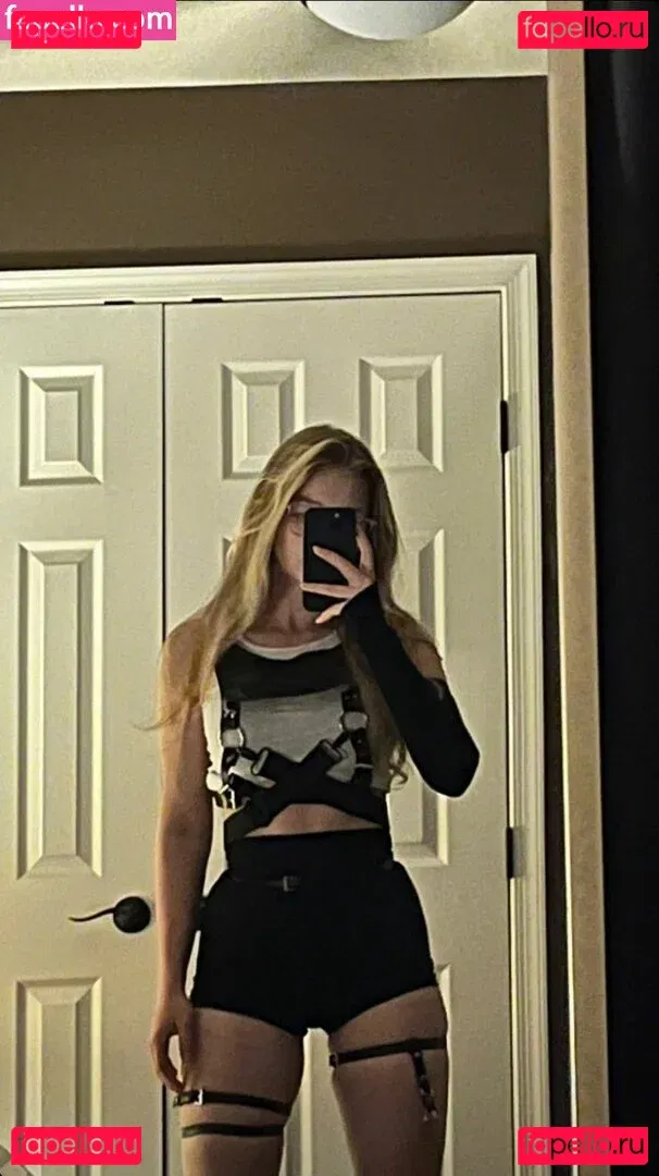 Nerushimav Onlyfans Photo Gallery 