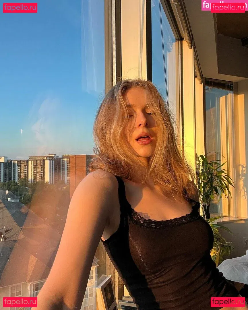 Nerushimav Onlyfans Photo Gallery 