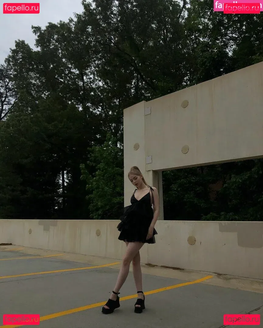 Nerushimav Onlyfans Photo Gallery 