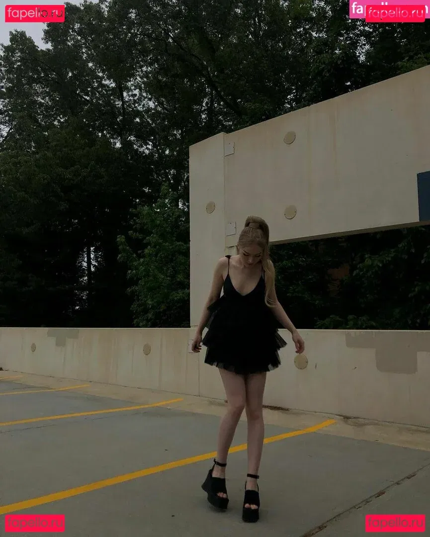 Nerushimav Onlyfans Photo Gallery 