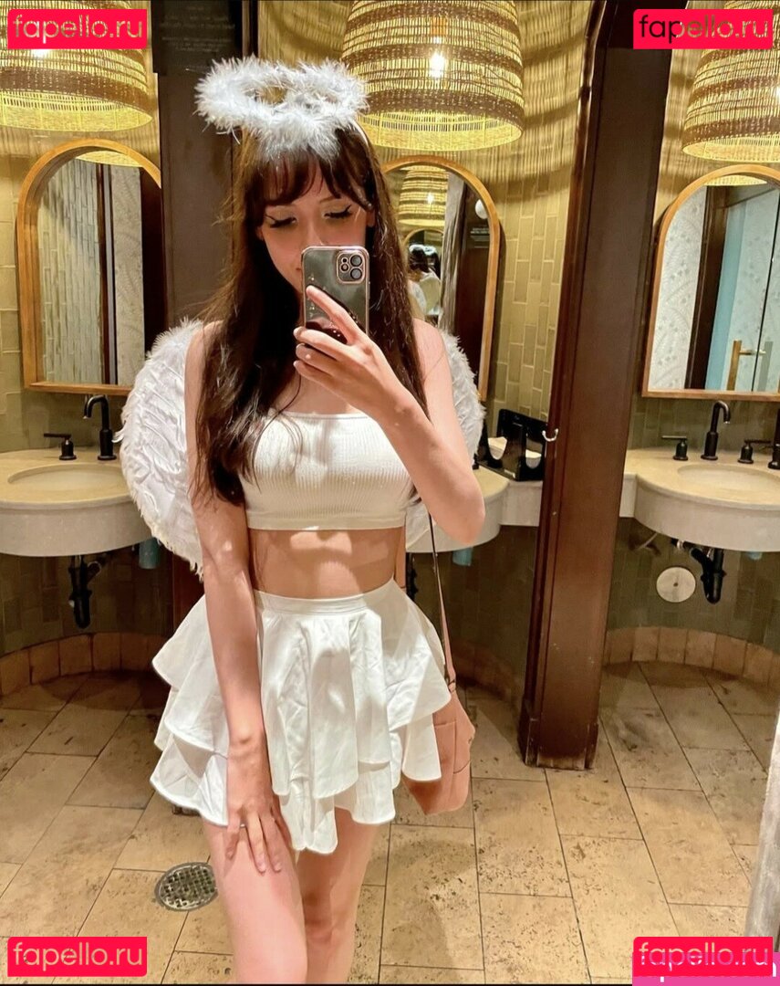 EmiliaCosplay Nude Onlyfans Photo 20