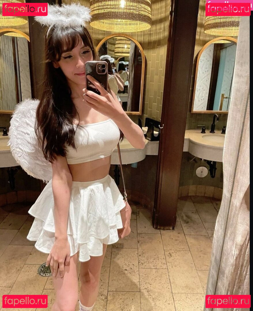 EmiliaCosplay Nude Onlyfans Photo 19