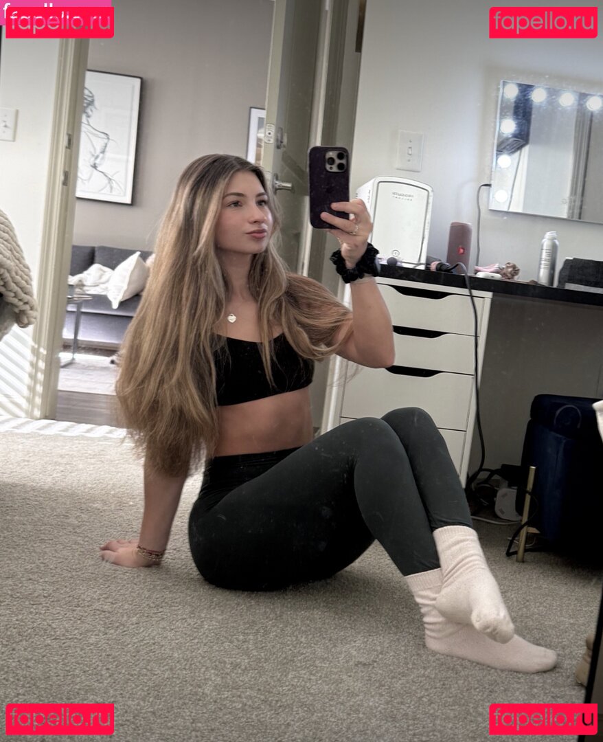 Tori Spencer Nude Onlyfans Photo 10