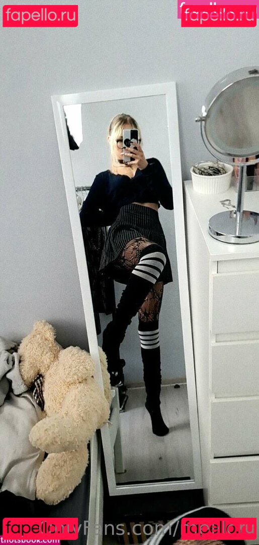melllcia Nude Onlyfans Photo 9
