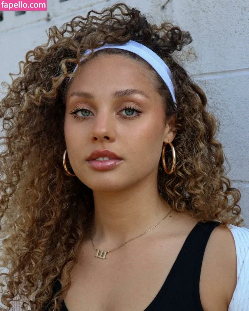 Ceira Mi Lunasa Onlyfans Photo Gallery 