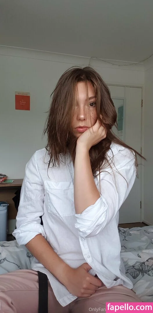 clairexclermont Onlyfans Photo Gallery 