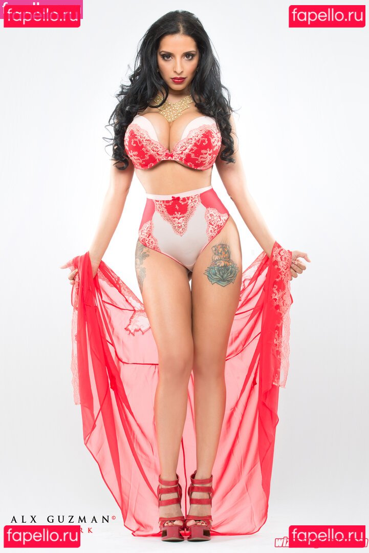 missmeena Nude Onlyfans Photo 3