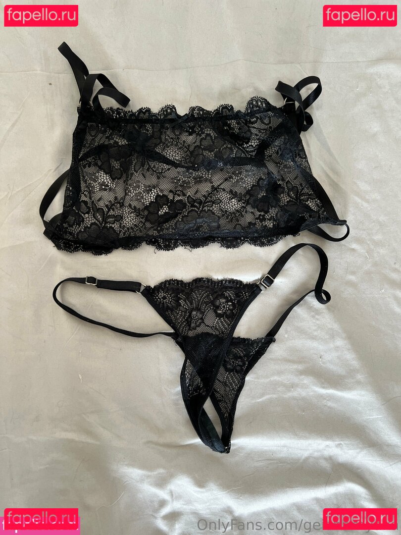geishamyaka Nude Onlyfans Photo 11