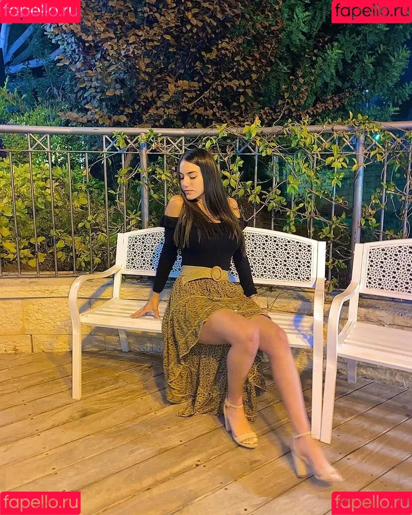 Sara Avni Onlyfans Photo Gallery 