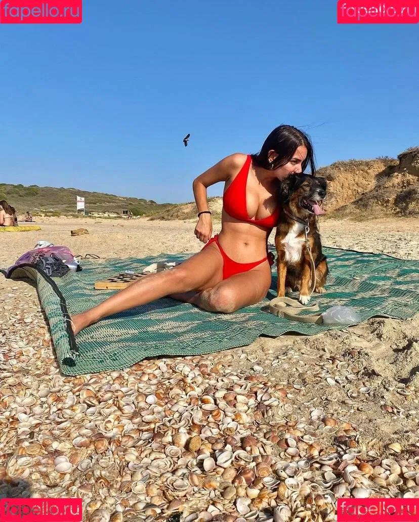 Sara Avni Onlyfans Photo Gallery 